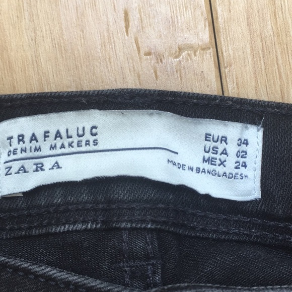 Zara Trafaluc black denim jeans - Picture 5 of 5